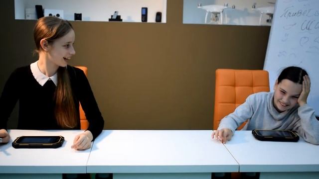 Рисуем на планшетах 1 часть я и моя подруга (ч.о) смотреть онлайн