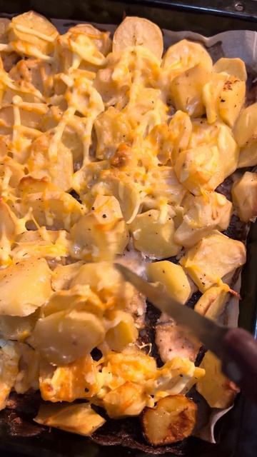 Картошка с мясом в духовке. Рецепт на видео #рецептыот? смотреть онлайн