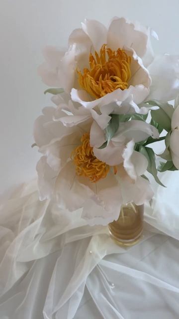 Peony 'Bu-Te' Paeonia lactiflora 'Bu-Te' made of silk. Пион Бу -Ти из мастерско? смотреть онлайн