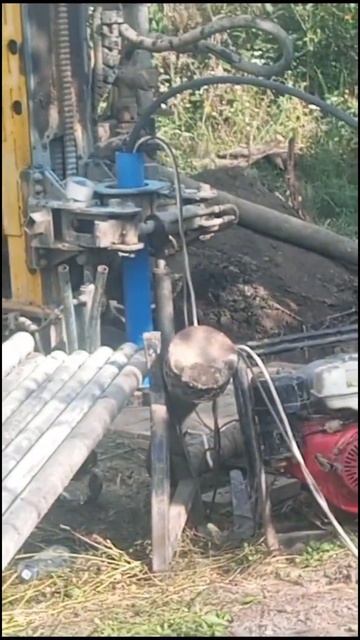 Бурение скважины на воду в известняке МОЗБТ 4 #бурение? смотреть онлайн