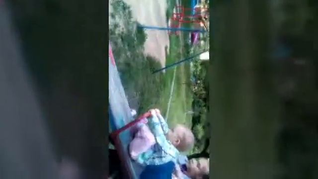 Как мы гуляем с младшей сестрой смотреть онлайн