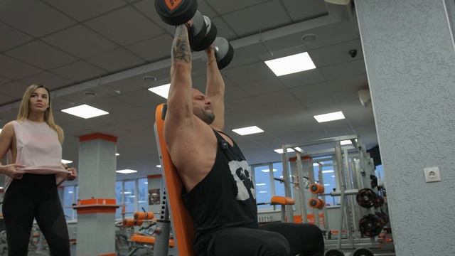 Упражнения для круглых плеч и мышц спины смотреть онлайн