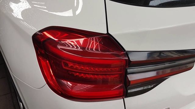 BMW X3 G01 Замена задних фонарей. Рестайлинг.