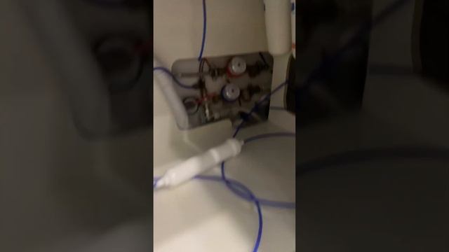 Промывка накопительного бака системы обратного осмос смотреть онлайн