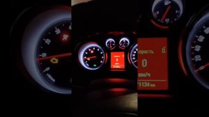 Опель астра j 12 год , 1.6 не турбированный горит чек .. Кто