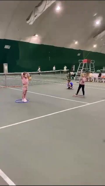 Детская школа тенниса с 4 лет в Ростове-на-Дону 89188989469 смотреть онлайн