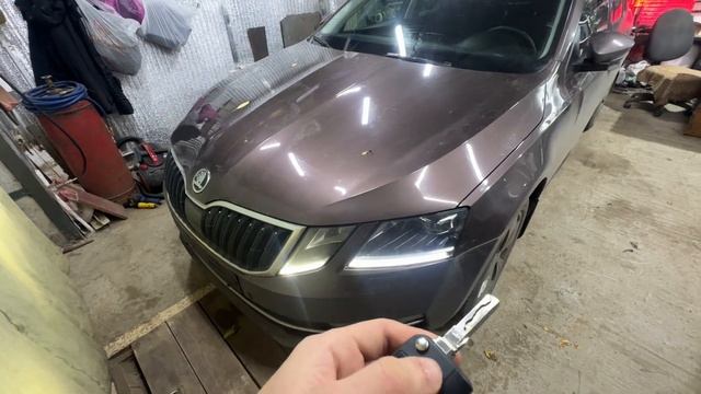 ACU MQB Skoda Octavia A7. Автозапуск с ключа смотреть онлайн
