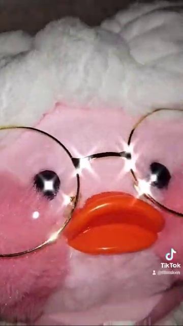 уточка пришла! сейчас будем кушать пиццу✨🍕 смотреть онлайн