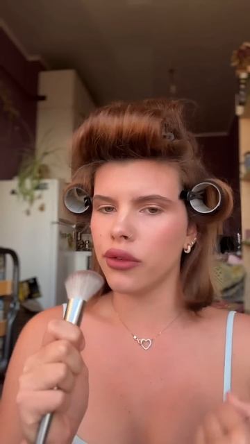 Почему нужно платить с мужчинами напополам, слушайте ? смотреть онлайн