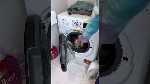 Стирка обуви #Лайфхаки #советы #lifehacks #tips #юмор #шутка #jok смотреть онлайн