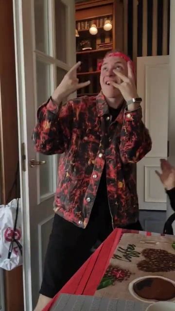 ЗАИГРАЛ БАССОК, СОБИРАЕМСЯ НА РЫБАЛКУ 🎣 #платина #бас?