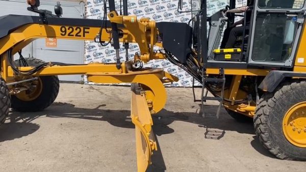 Автогрейдер SEM 922 AWD - демонстрация в действии