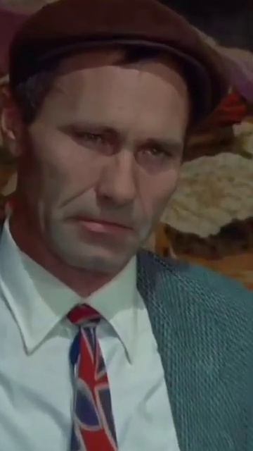 А он вообще то есть в жизни праздник то? смотреть онлайн