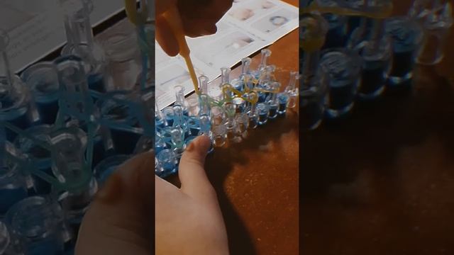 браслет на станке🌈🦜 смотреть онлайн