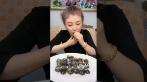 Китайцы едят на камеру/Асмр еда...😋😋😋