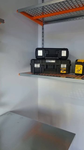 Обустройство небольшой мастерской - кладовой от Avtobardak смотреть онлайн