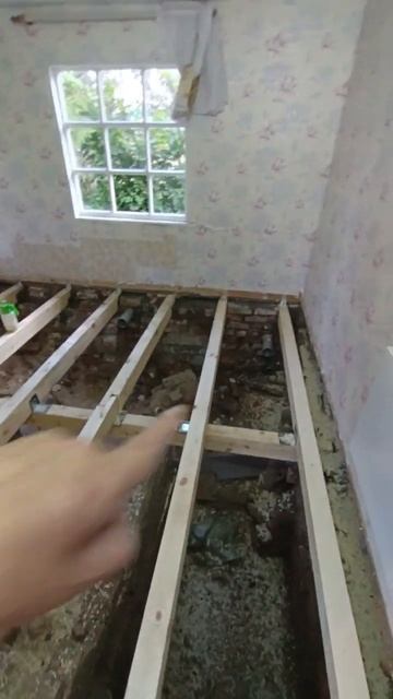 Сюрприз ждал Нас 🤯 Часть 4. Замена деревянного пола. Б? смотреть онлайн