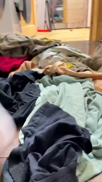 Хорошо когда есть дети😅 #таняислава #юмор #семьявместе #многодетнаясемья #семья #прикол #любовь