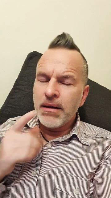 А вы понимаете, что люди все как книги? Все люди как кни смотреть онлайн