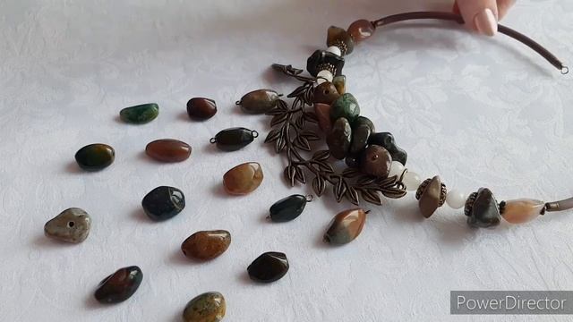 Переделка для Веры. Продолжение. Часть 6. Колье-галстук и сотуар. Ролик 104. 1 окт 2020 смотреть онлайн