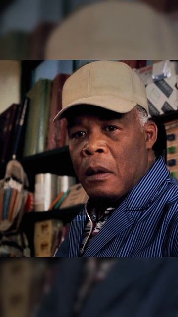 Нашёл последний золотой билет💫 #вонка #шокаладнаяфаб смотреть онлайн