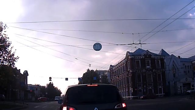 Женщины на дороге - проблема не только для мужчин, но и смотреть онлайн