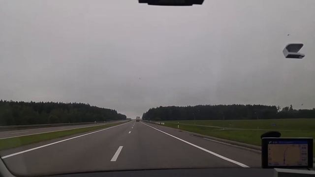 Трасса M1 Беларуси, В отпуск на машине. смотреть онлайн