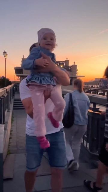 «Семья — это самое важное, что есть в мире❤️#семья #лю смотреть онлайн