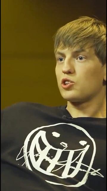 Как же тяжело быть гением🗿 #футбол #барселона #хочувр? смотреть онлайн