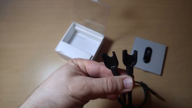Фитнес браслет Xiaomi Mi Band 3. Распаковка посылки из Aliexpress смотреть онлайн