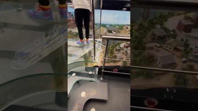 Огромный макет России. #отдыхвмоскве #кудасходитьсде? смотреть онлайн