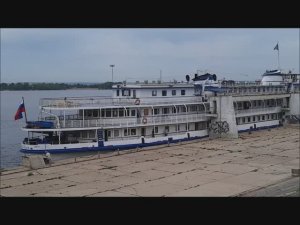 Теплоход Герцен Каюта Люкс