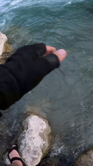 Форелька #fishing #trout #spinning #uzbekistan #mountains #river смотреть онлайн