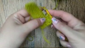 Два столбика с накидом в одну петлю основания (вилка).