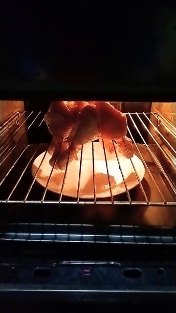 запекаем голени в духовке вкусно будет сочно смотреть онлайн