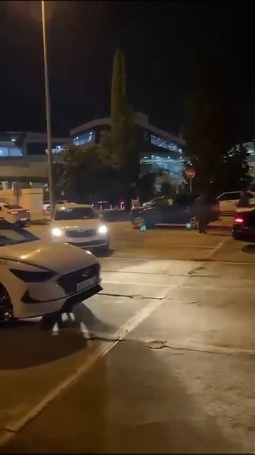 пробка аэропорт СОчи смотреть онлайн