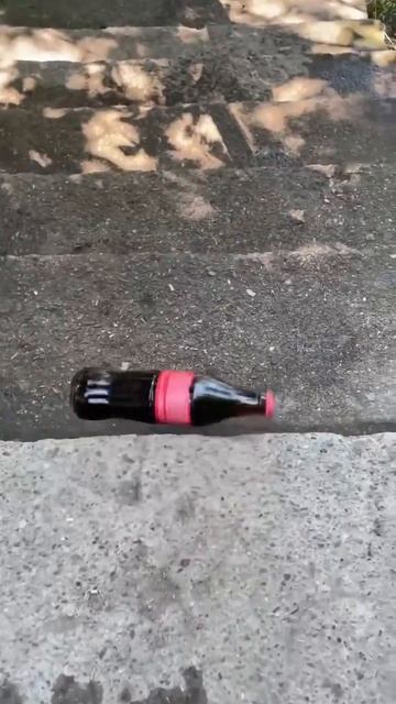 Бутылки с лестницы! смотреть онлайн