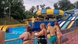Лоо. Обзор пляжа и аквапарка АкваЛоо