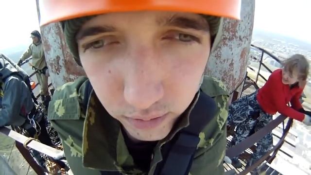 Я е*** е***