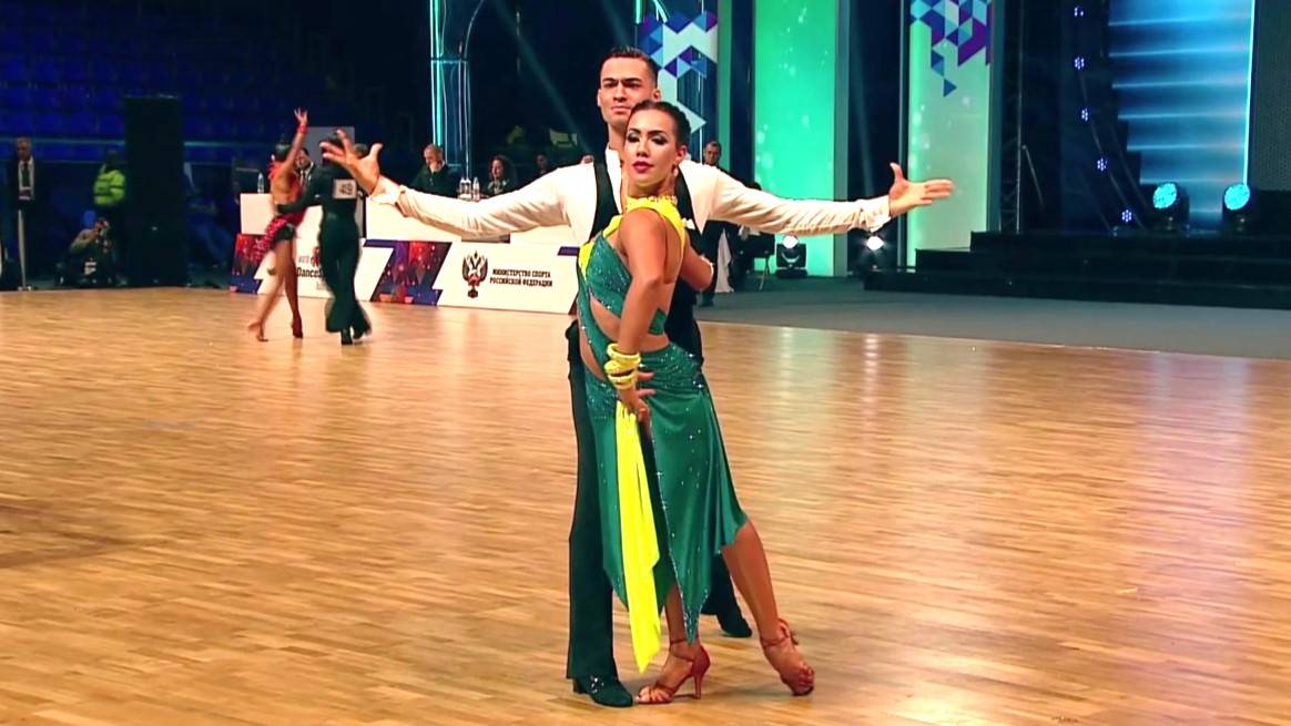 Спортивные бальные танцы. Чемпионат мира. 1/4 финала. РУМБА!!! смотреть онлайн