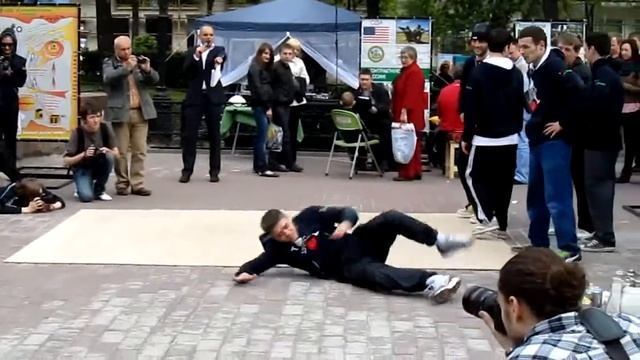 13 мая 2011 - Акция-карнавал против призывной армии 2