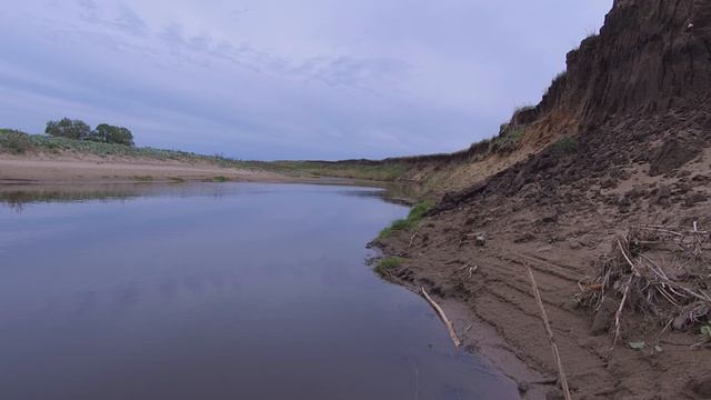 Рыбалка в проводку на майского жука на малой реке. Весна 2025. Начало мая.