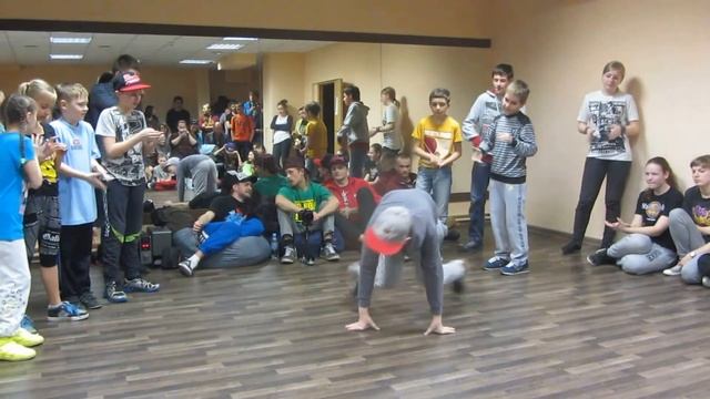 Битва на ZAVODE,  MEAT ROCKETS SCHOOL №4, break dance