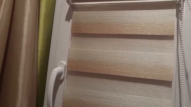 Жалюзи День-Ночь в работе. Гипермаркет Hoff. смотреть онлайн