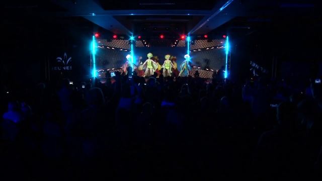 Хореографическое Антрэ (Entree) 2-го дня шоу-конференции Jeunesse University Kyiv 2019 смотреть онлайн