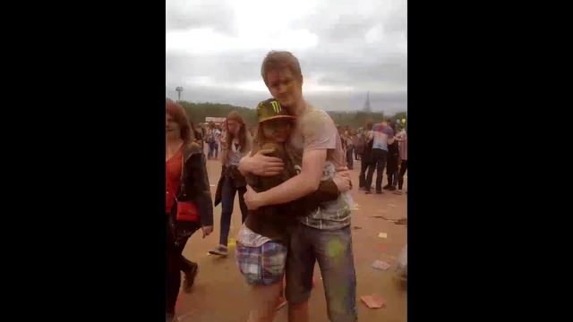 VLOG:Фестиваль красок Холи в Москве 23 мая смотреть онлайн