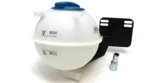 Расширительный бачок на Chevrolet ниву VAG