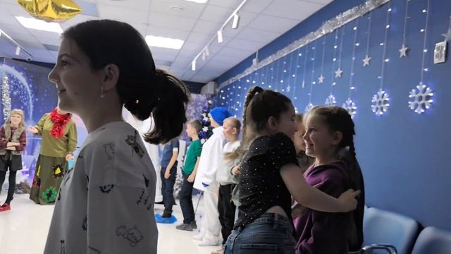 Влог: Печём имбирные пряники 20.12.24 смотреть онлайн