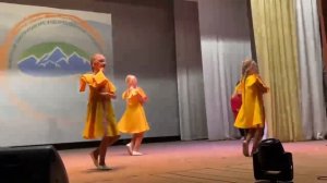 Танец " Матушка земля" детской группы " Сюрприз" моей по