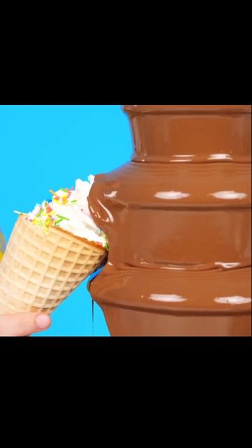 девочка ест мороженое смотреть онлайн